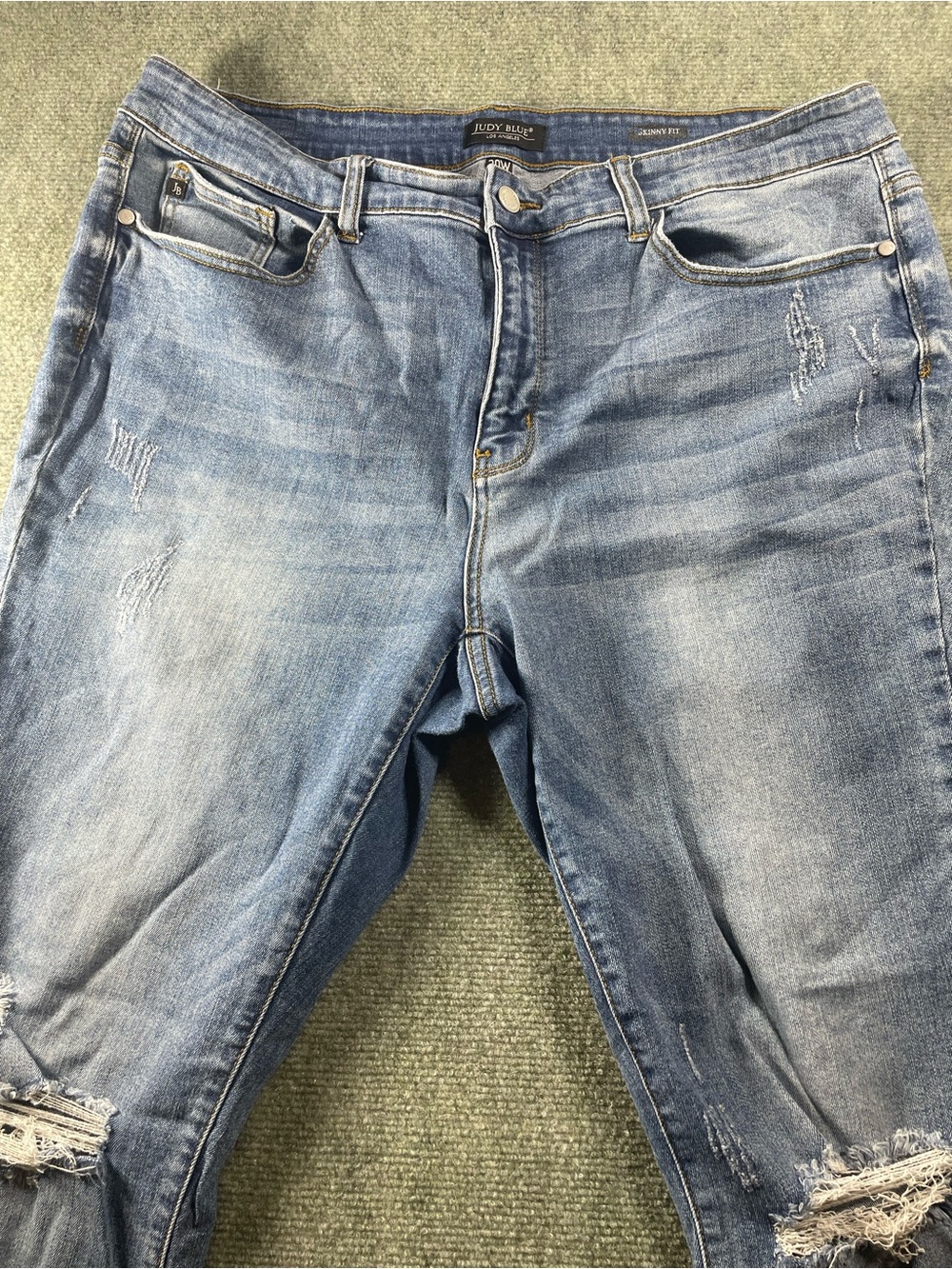 Judy Blue Light‎ Blue Distressed Skinny Jeans